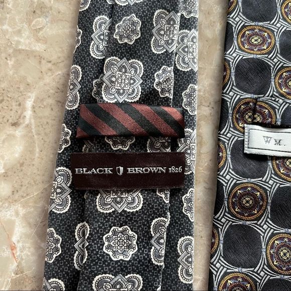 COPY - 4 mens ties in excellent condition 4/$30 - Picture 5 of 10